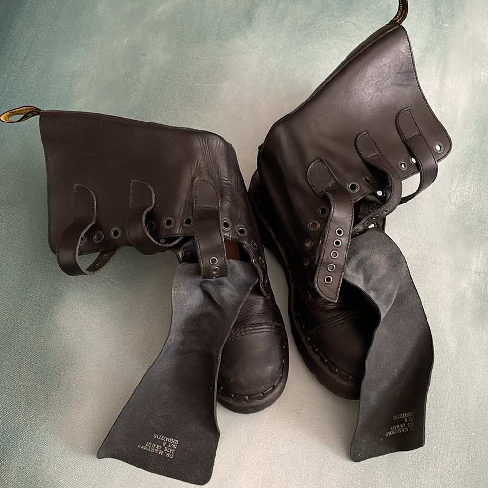 Dr. Martens Vintage 3A26 3 Strap 14 Eye Leather Boots Made In England UK 6 US 8 - Picture 7 of 15